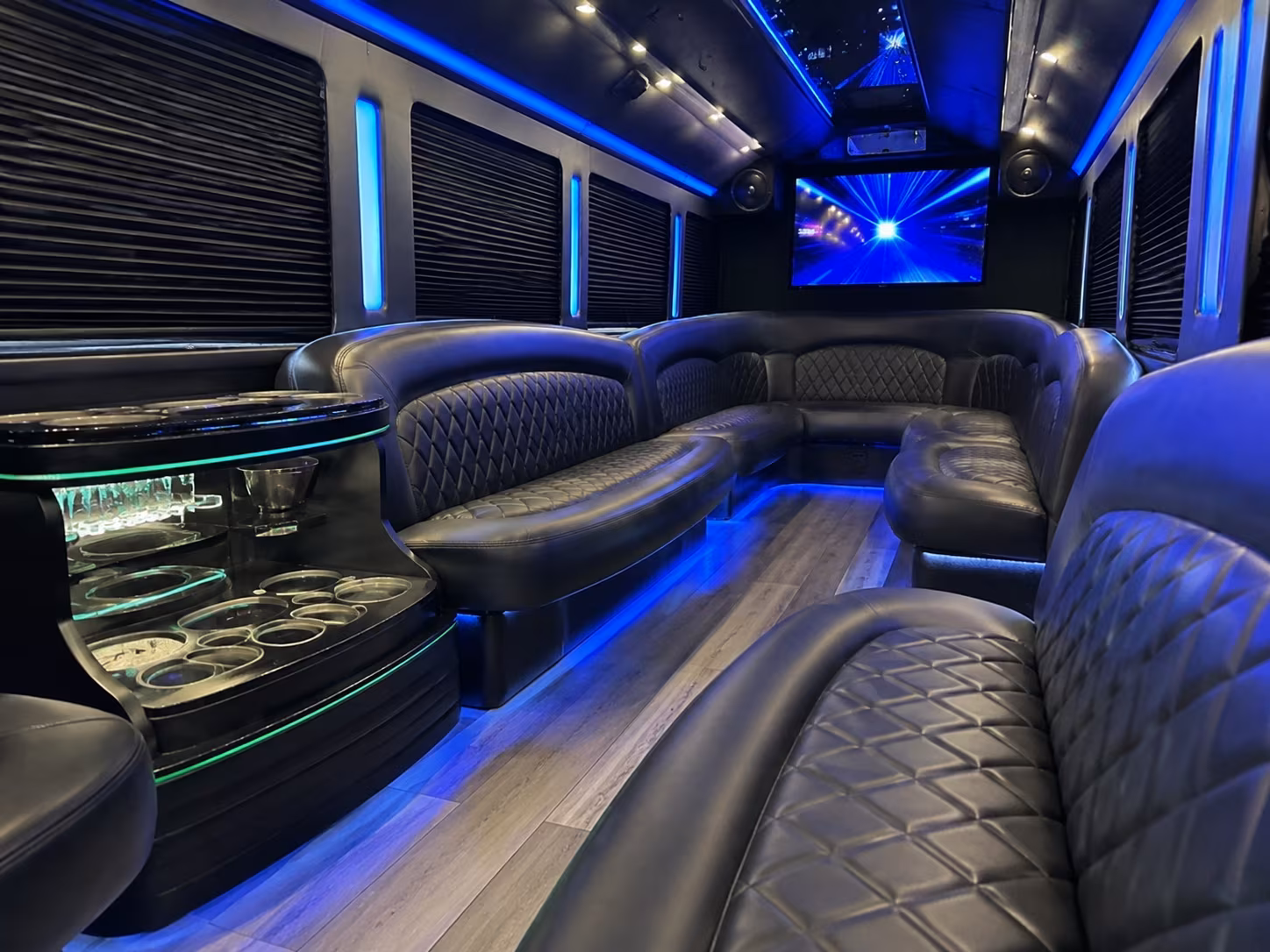 Paterson Birthday, Sweet 16, & Quinceañera Transportation onboard seating