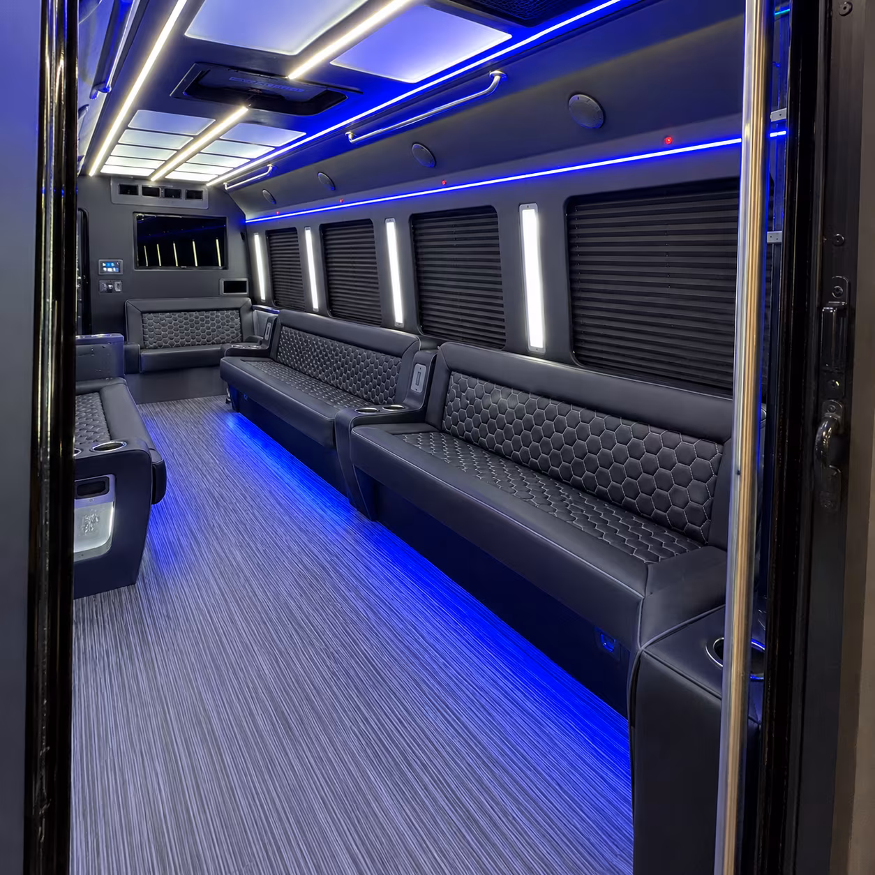 Wayne Homecoming & Prom Party Bus Rentals