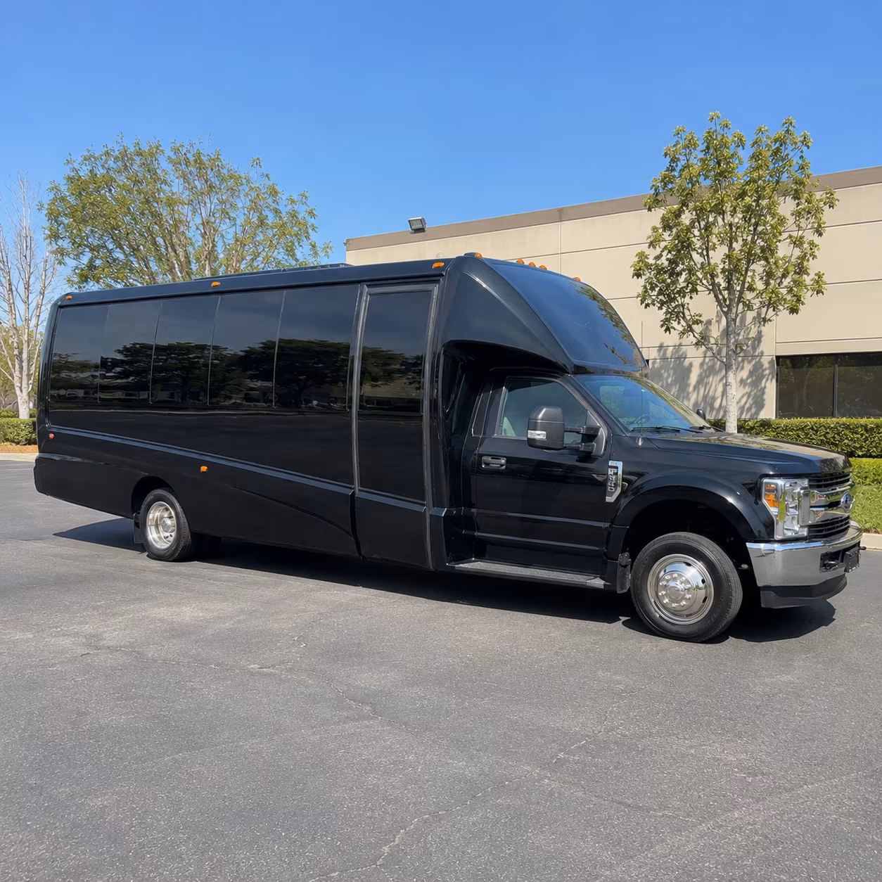 Paterson Winery Tour & Pub Crawl Transportation