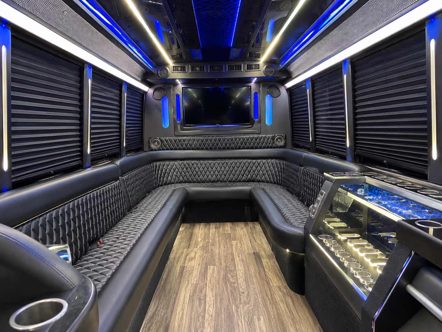 Yonkers Homecoming & Prom Party Bus Rentals